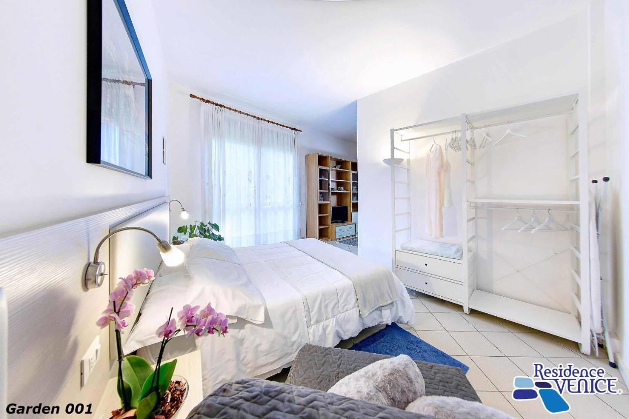 Venice Aparthotel Куарто-д'Альтіно Екстер'єр фото