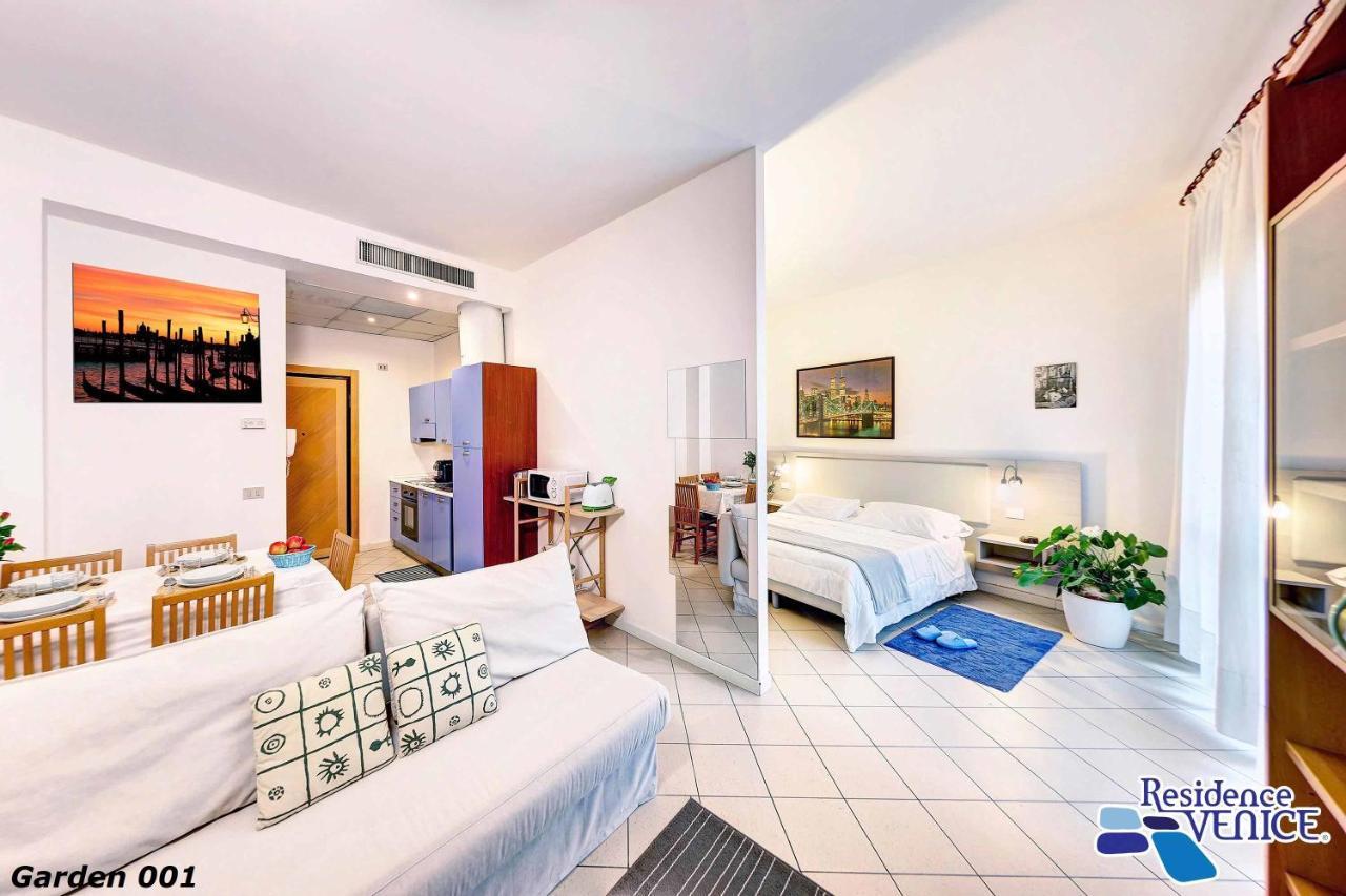 Venice Aparthotel Куарто-д'Альтіно Екстер'єр фото